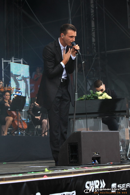 Hurts (live bei Rock am Ring 2011 Samstag)