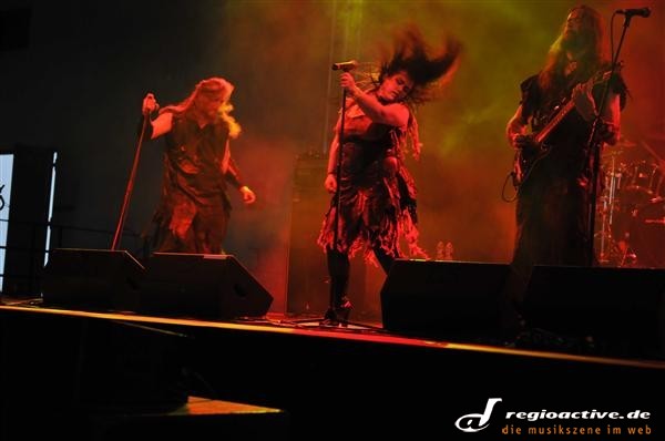 Crimfall (live beim Wave-Gotik-Treffen 2011)