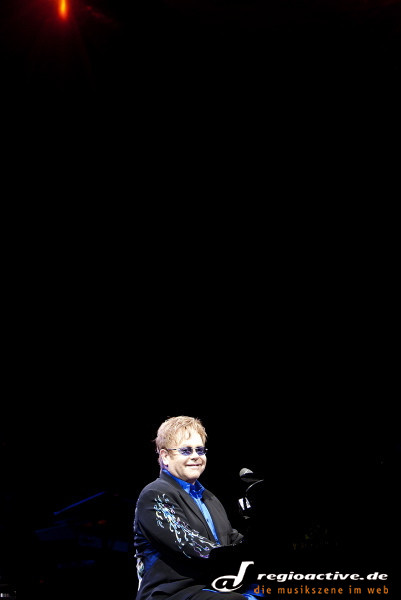 Elton John (live in Mannheim, 2011)